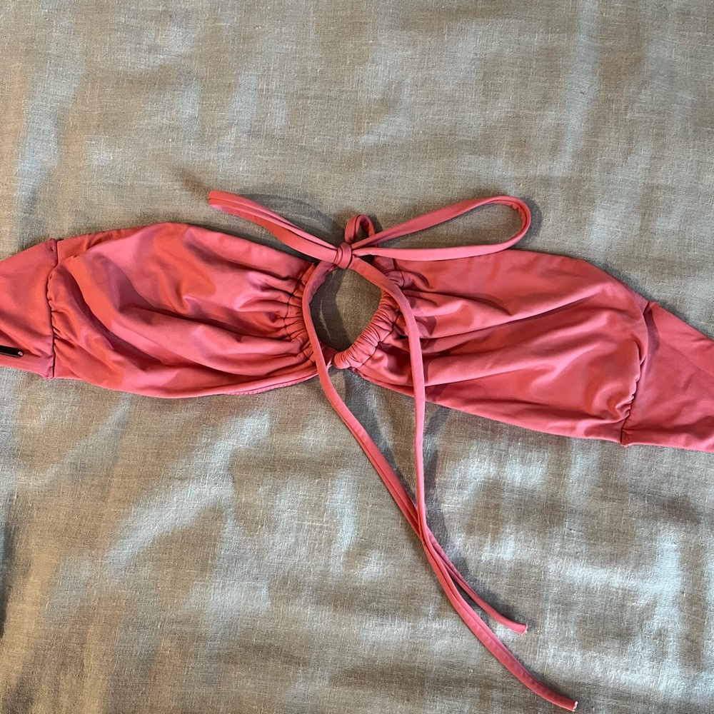 O’Neill strapless bikini top